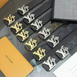 Picture of Louis Vuitton Belts _SKUfw218885099fw